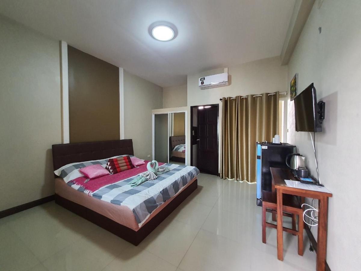 Preme Apartment @Maejo Ban pa Lan  Esterno foto