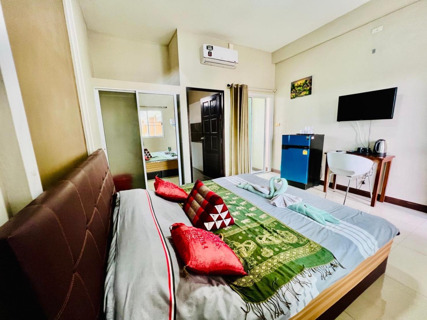 Preme Apartment @Maejo Ban pa Lan  Esterno foto